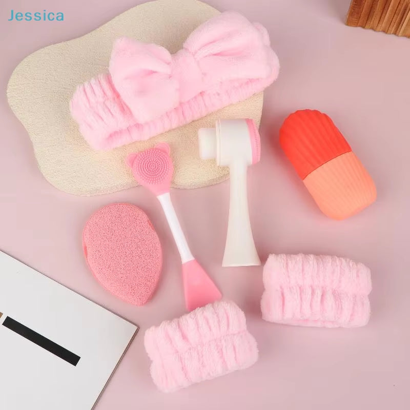 ♥Pink Skincare Grooming Kit | Wash Bag Set with Headband, Scrunchies, Facial Brush & Sponge